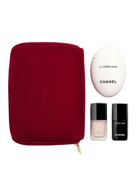 chanel perfectly polished manicure essentials set|CHANEL PERFECTLY POLISHED Manicure Essentials.